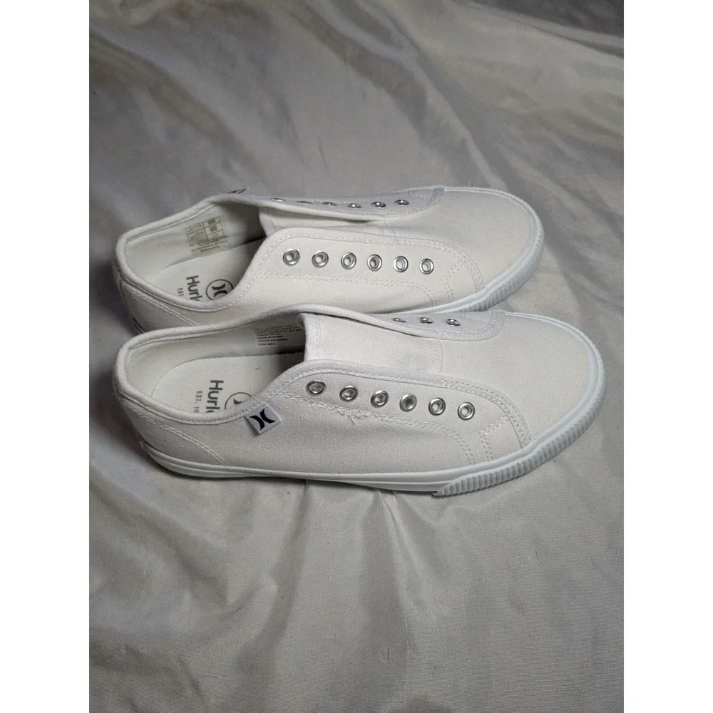 Hurley Chloe Women's White Slip On Shoes No Laces Size 6M